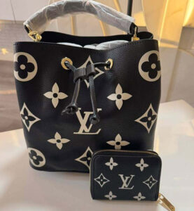 Set de Cartera LV